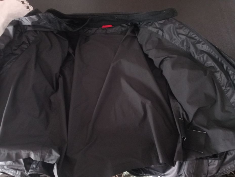 Vendo foto goretex bom estado