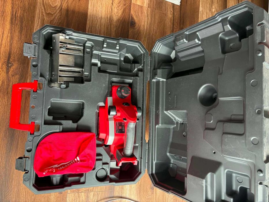 Milwaukee M18 BP-402C