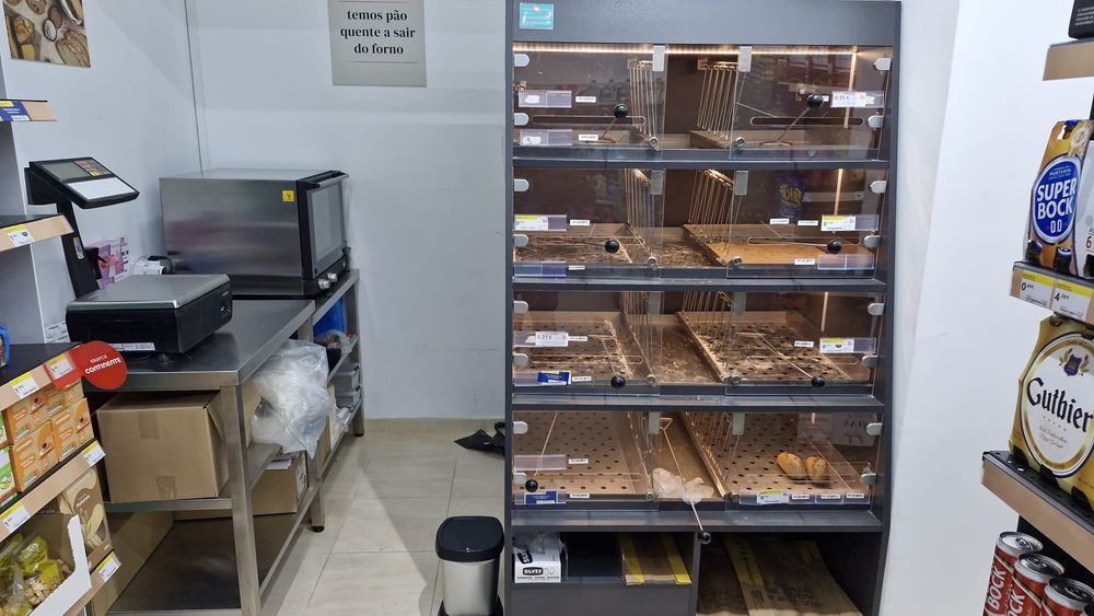 Estantaria e equipamentos de loja mini mercado