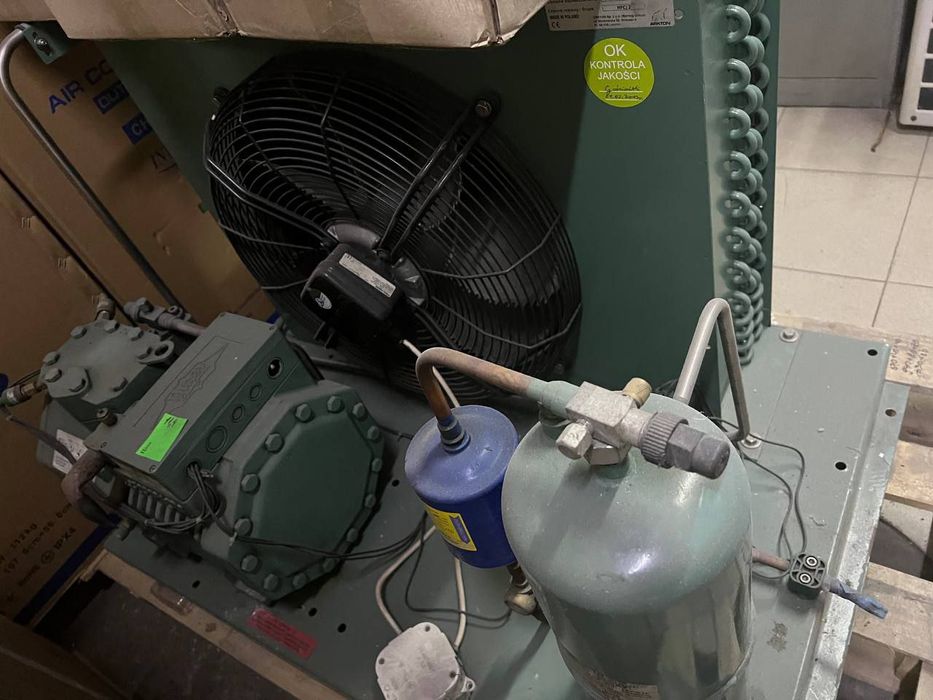 Агрегат на пластине в холодильные камеры,регалы