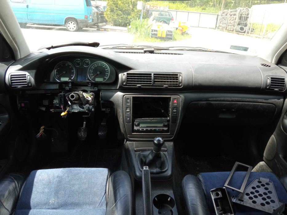 VW Passat B5 1.8T AWT *na części*