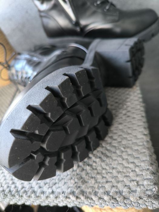 Теплі жіночі черевики 39 розмір (24,5 см)