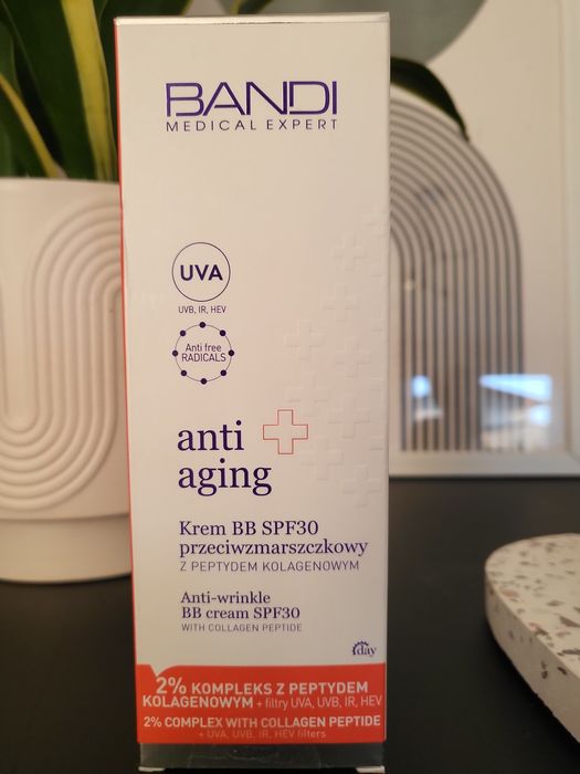 Krem BB SPF 30 BANDI przeciwzmarszczkowy z peptydem kolagenowym