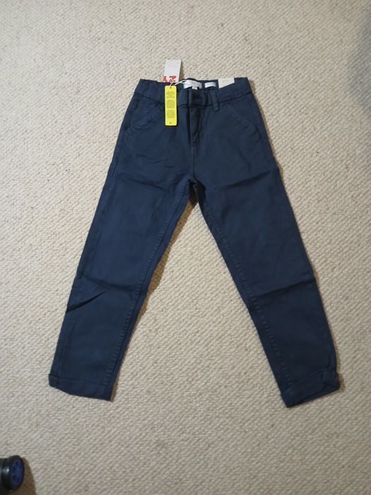 Calças elegantes para criança