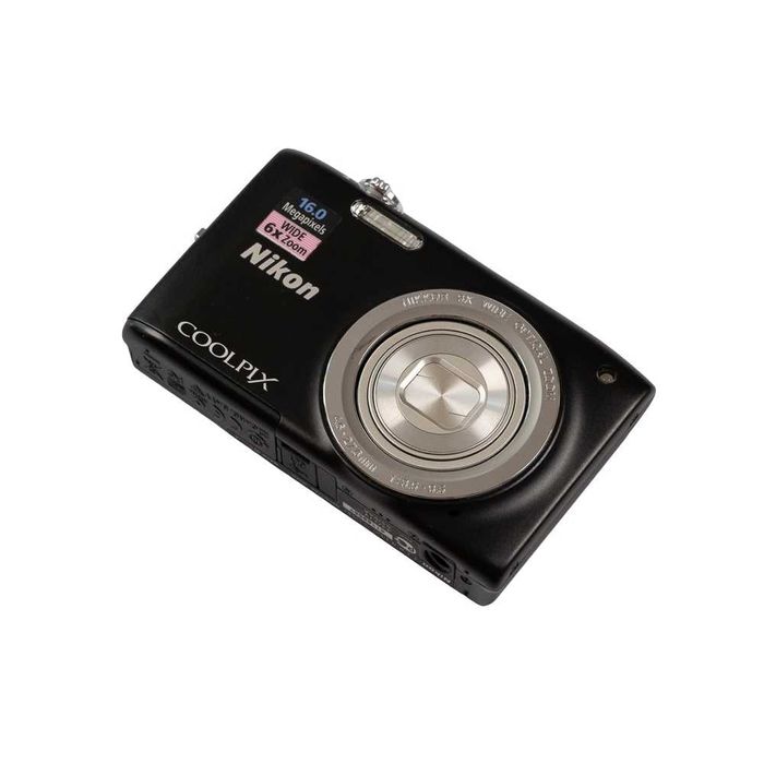 Aparat kompaktowy Nikon Coolpix S2700