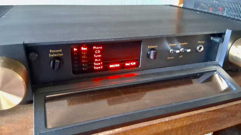 Restek Factor + Power Amplifier64354168329729121