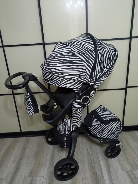 Коляска Stokke Xplory V6 3в1 prada milano zebra. Стан нової