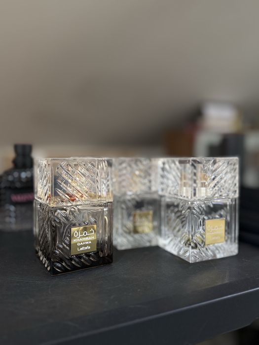 Pustw flakony perfum
