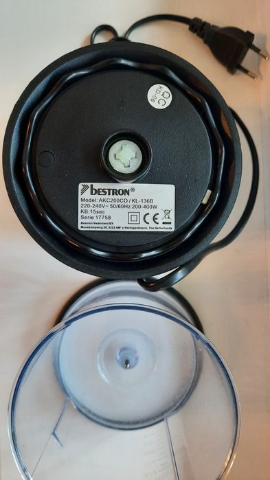 Блендери-подрібнювачі 0.5л., 400Вт. Без ножів.