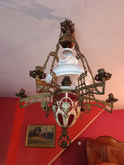 Lampa naftowa przerobiona na elektryczną XIX/XX w.