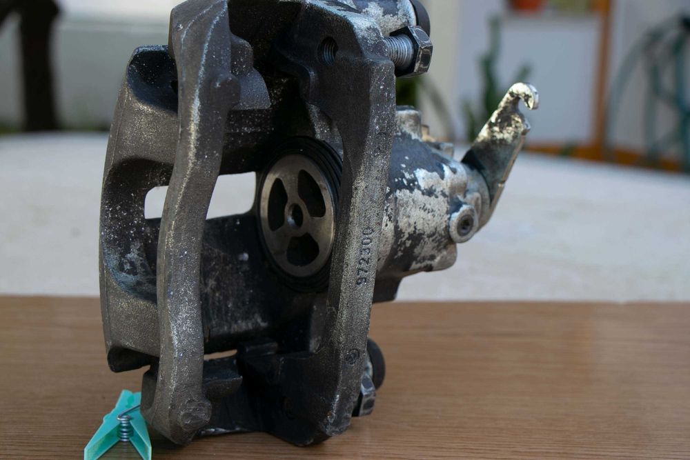 Bomba de travão posterior direita Iveco Daily 3 III (1999/2006)