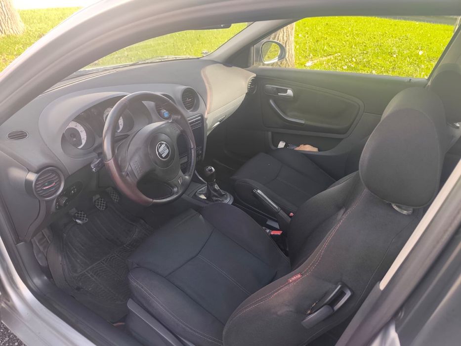Vendo ou troco Seat ibiza 6L PD130