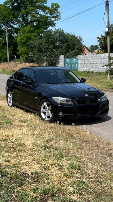 Продам Bmw E90.