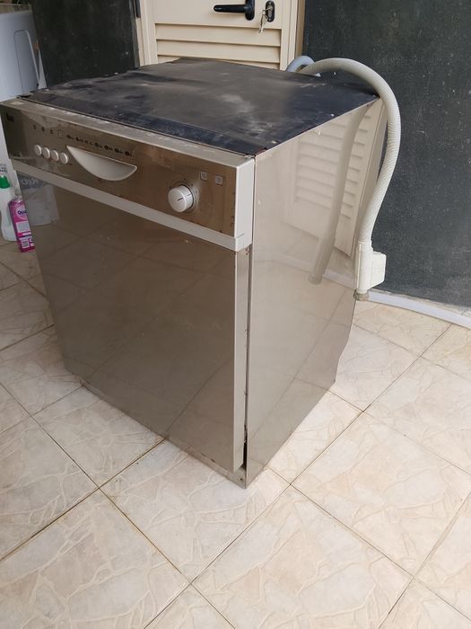 Máquina de lavar louça