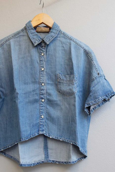 Camisa ganga cropped Bershka