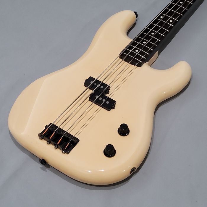 FenderJapan フェンダージャパン PB-551 BOXER Aシリアル FenderJapan フェンダージャパン PB-551 BOXER Aシリアル - メルカリ