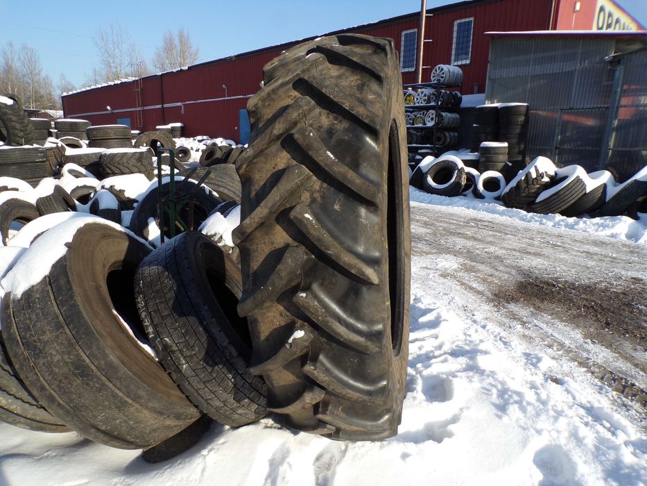 Opona 480/80R42 , 460/85R42 CONTINENTAL AC 85 (1900 netto)