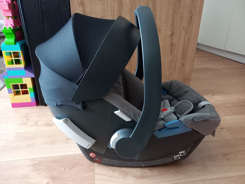 Fotelik Cybex Aton 5 z bazą Isofix