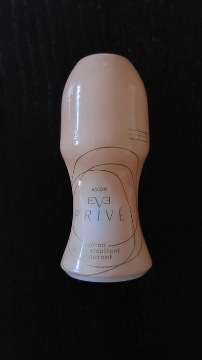 Avon Eve Prive antyperspirant w kulce damski