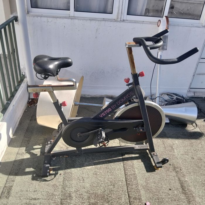 Bicicleta ginásio