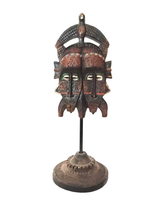 3 Máscaras decorativas 22 cm