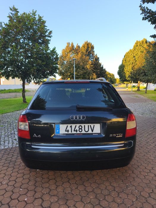 Audi A4 Avant quattro 2.5 tdi v6 180cv