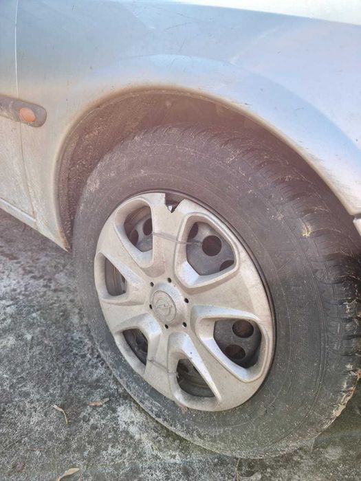 Продаж автомобіля Opel Vectra B