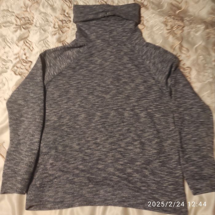 Ciepła zimowa bluza