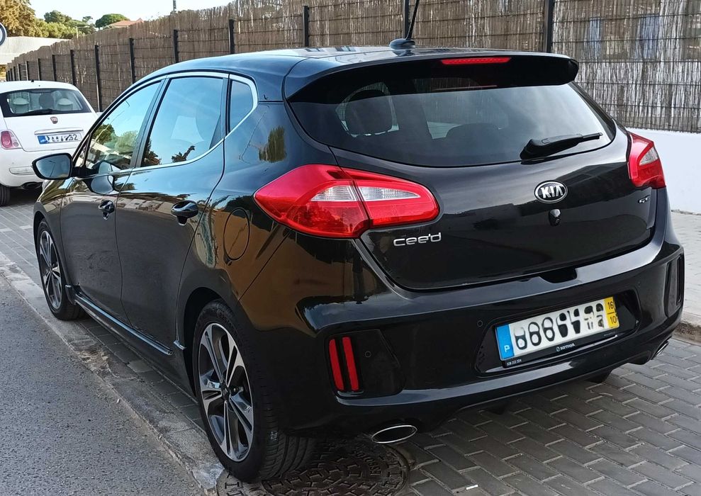 Kia Ceed GT LIne 1.0 T gasolina 2016 excelente estado. Só 93080 Km.