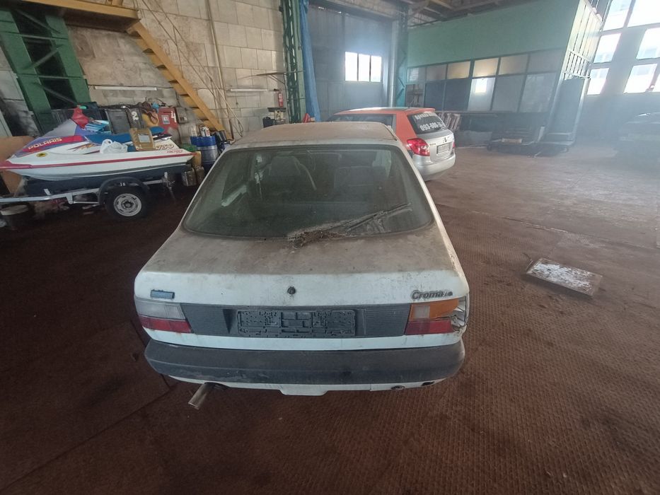 Продам Fiat Croma під відновлення або на зч