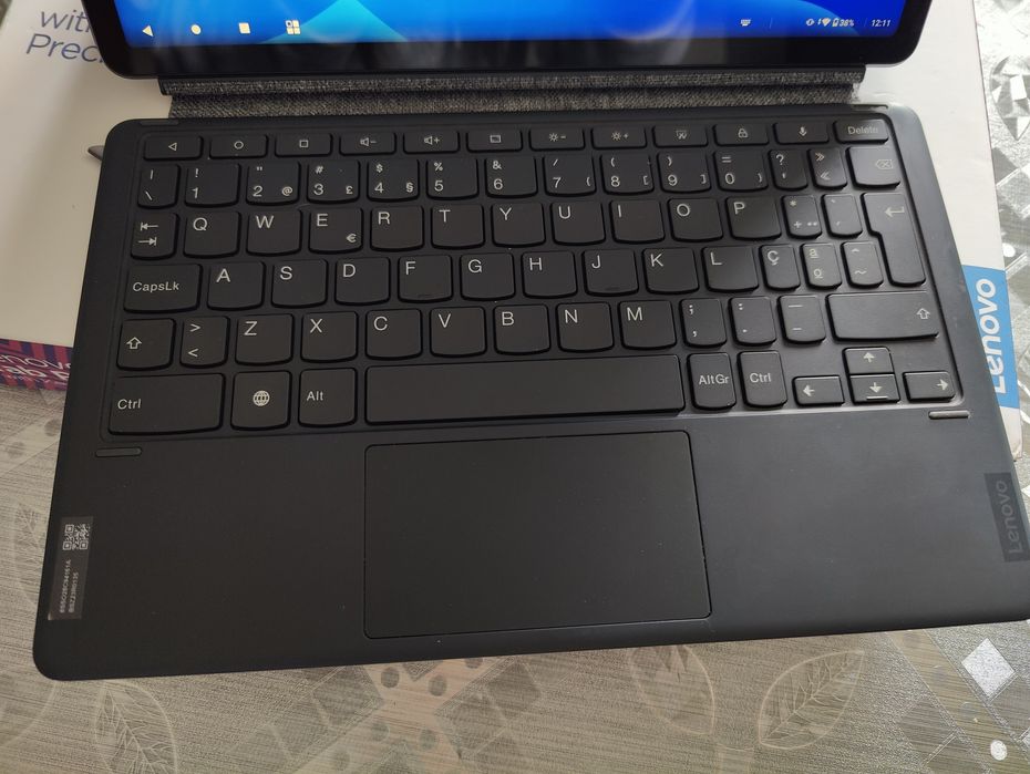 Lenovo Tab p11 com teclado e caneta