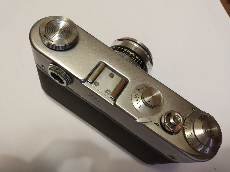 Продам фотоапарат FED 3, в гарному робочому стані. З чохлом