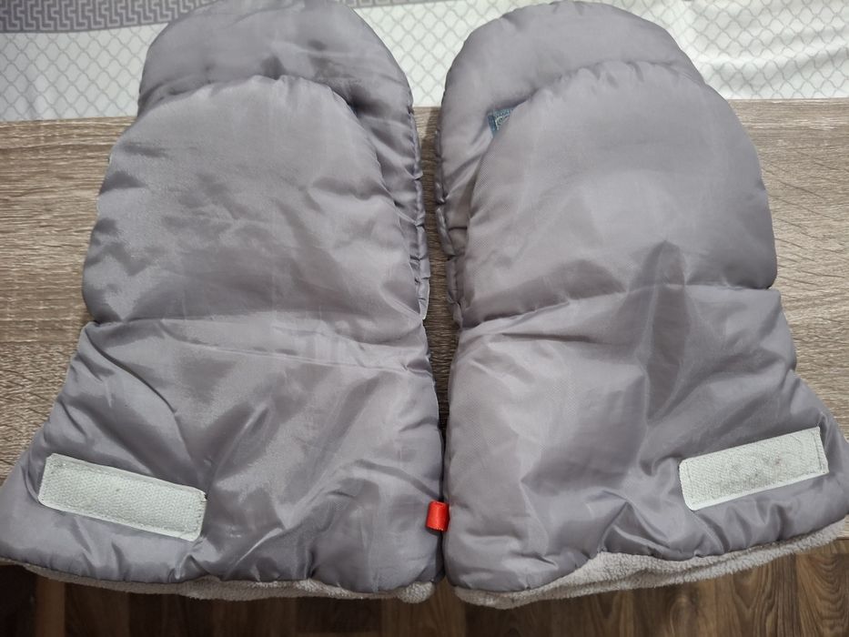 Перчатки на коляску