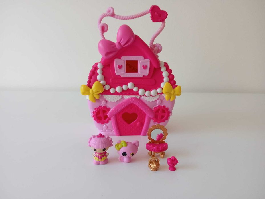 Casa Lalaloopsys com bonecas