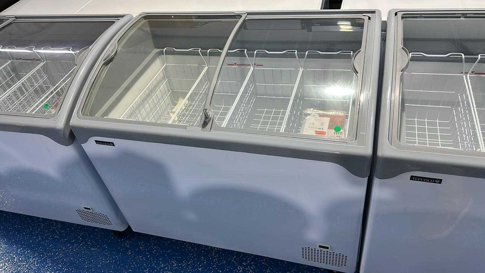 Arca Congeladora de Porta Vidro