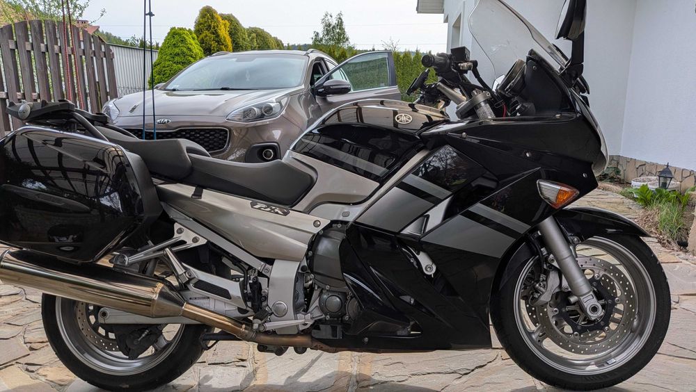 Motocykl Yamaha FJR 1300