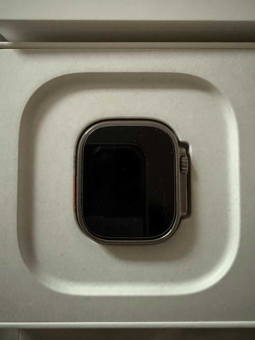 Apple Watch Ultra 2 49mm Titânio