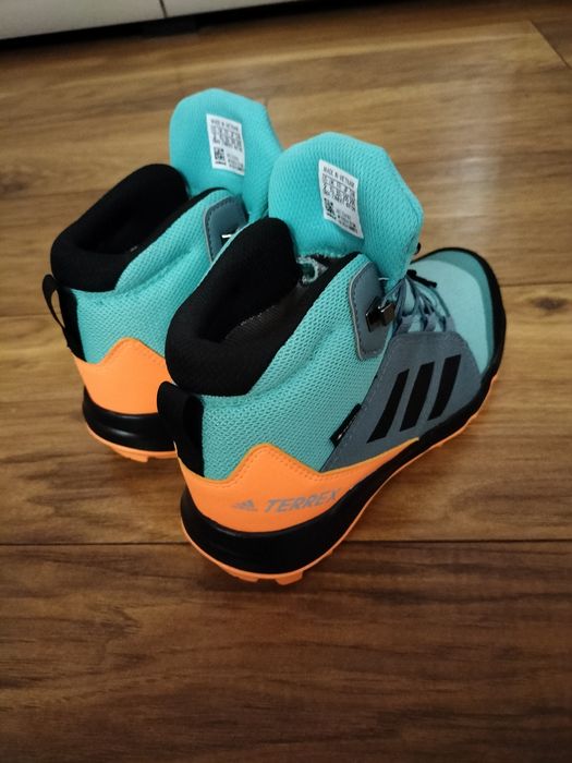 Adidas TERREX CONTINENTAL Nowe buty zimowe dla chłopca 33 i 1/2 nowe
