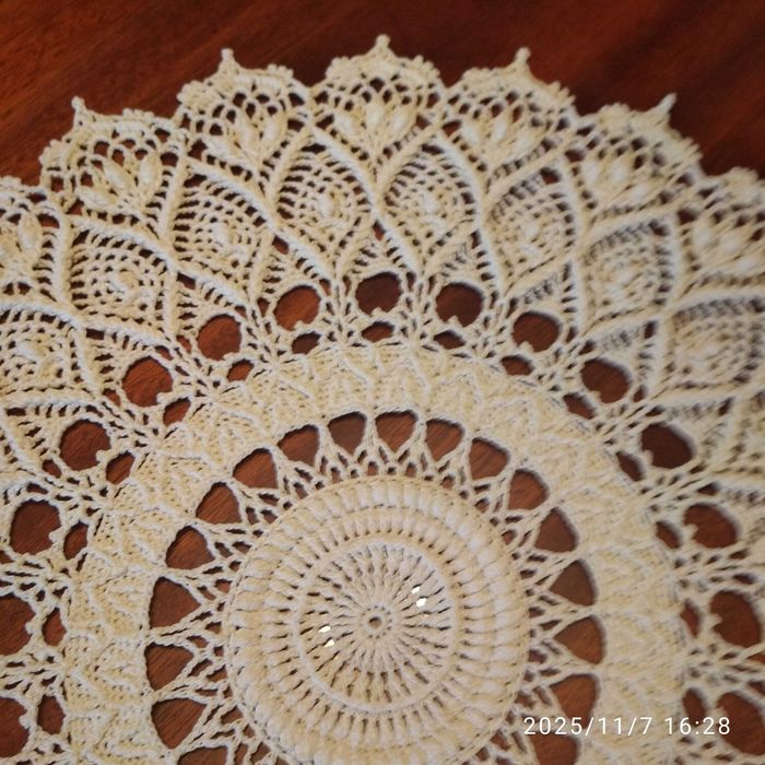 Серветка гачком салфетка 43см крючком колір топленого молока,молочний.