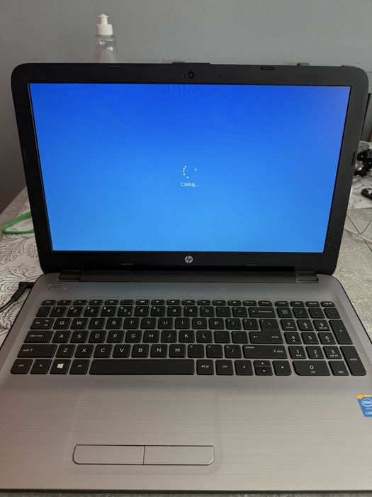 Laptop HP Sprawny