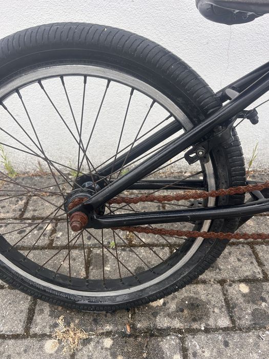 Bicicleta BMX usada