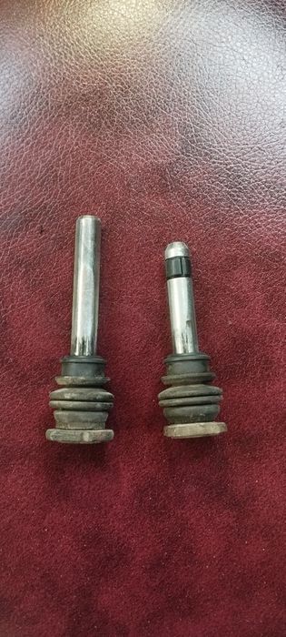 Направляючі супорта Renault scenic megane