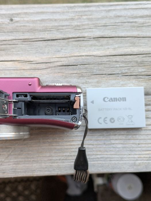 Фотоапарат Canon PowerShot SX200 IS