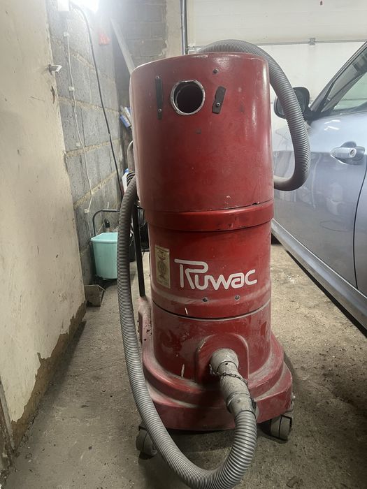 Odkurzacz przemysłowy Ruwac