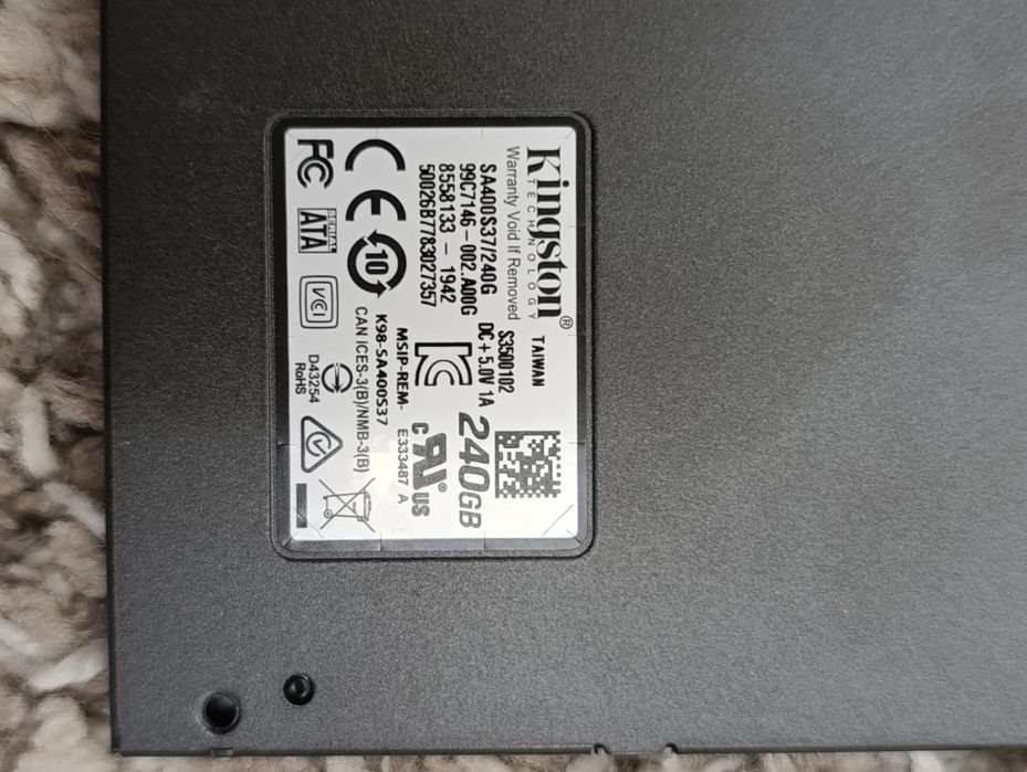 SSD диск Kingston 240GB 2.5" SATAIII 3D TLC (SA400S37/240G)