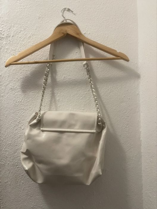 Bolsa de ombro branca. NUNCA USADA