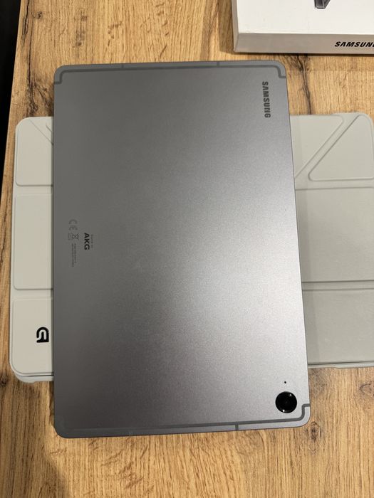 Планшет Samsung Galaxy Tab S9 FE 6