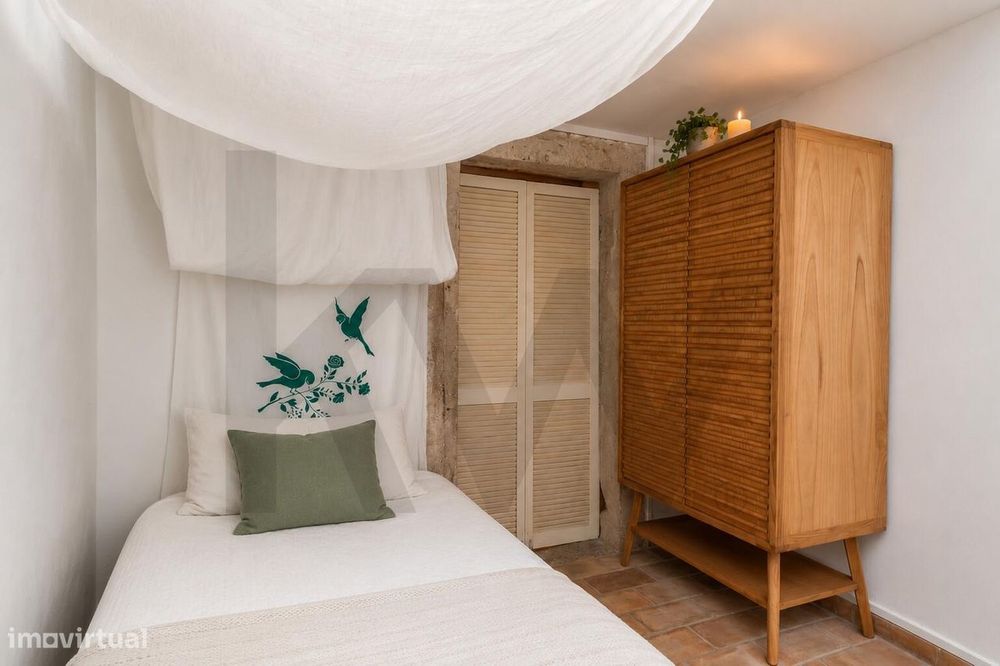 Apartamento T1 + 1 com Logradouro Privativo | Belém, Lisboa