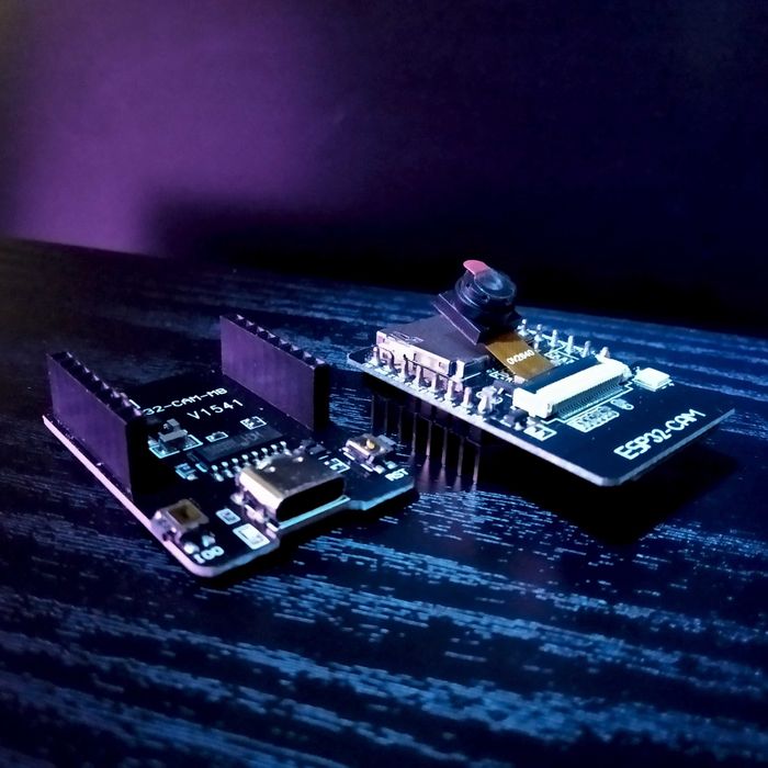 ESP32-CAM. програматор і камера OV2640 в комплекті.