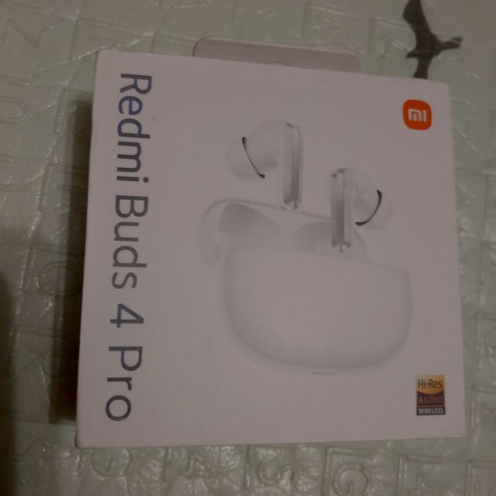 Бездротові навушники